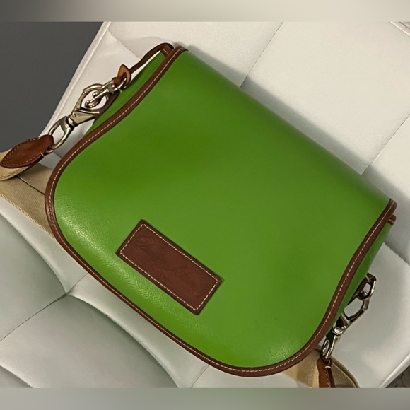 Vintage Dooney and Bourke Crossbody Saddlebag Dooney Leather Shoulder Bag Green - Picture 13 of 14